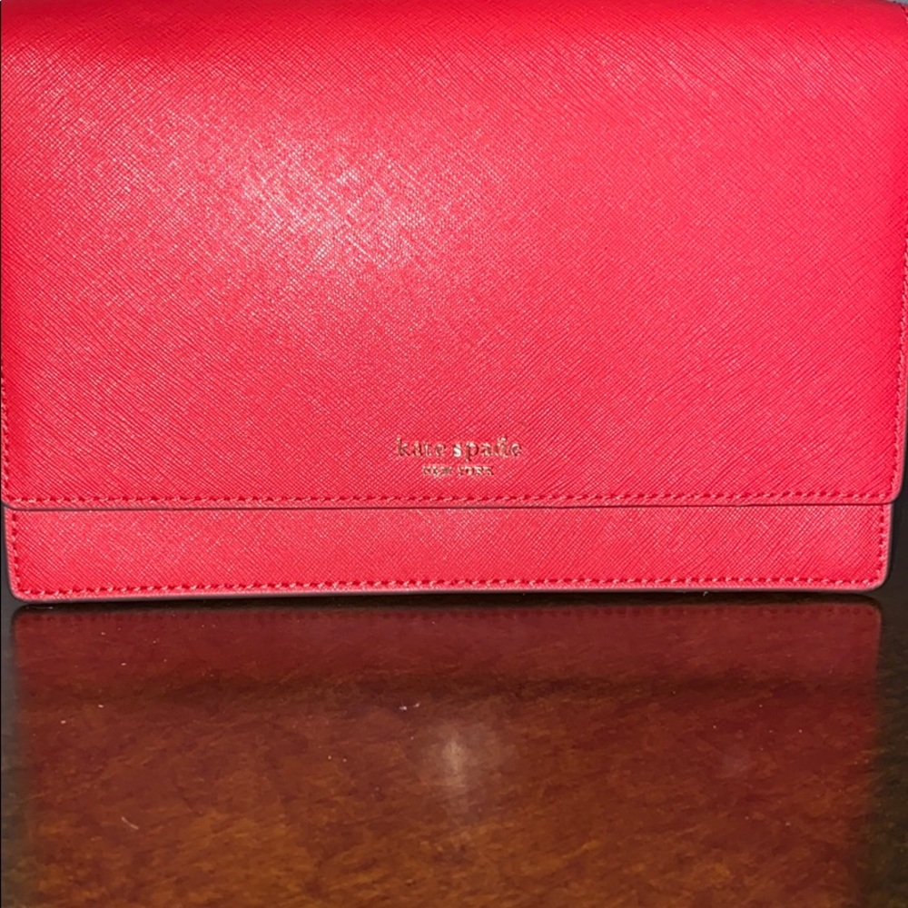 BEUTIFUL RED CROSSBODY